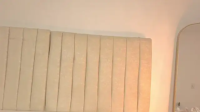 Paulaboterom online show from March 18, 2026, 5:14 pm