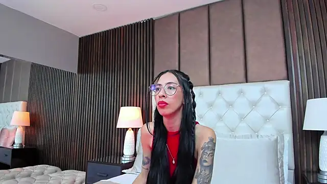 Snapshot of Kendal_Foxxx chatting on November 29, 2025, 4:18 pm Kendal Foxxx online show from November 29, 2025, 4:18 pm