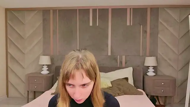 Snapshot of Beverly_Gomes chatting on October 13, 2025, 5:31 am Beverly Gomes online show from October 13, 2025, 5:31 am