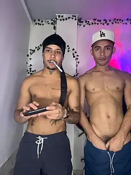 Snapshot of Owen_Benkosky chatting on October 22, 2025, 3:39 am Owen Benkosky online show from October 22, 2025, 3:39 am