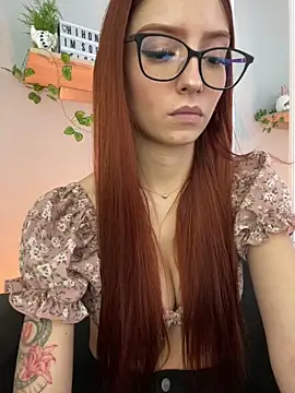 Im sofiaa online show from October 1, 2025, 8:02 pm