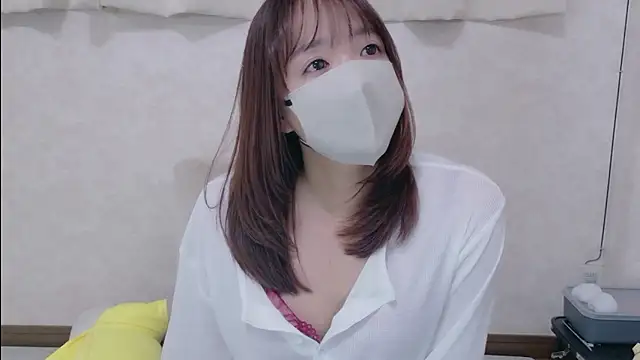 Snapshot of Mayu_o19o chatting on October 24, 2025, 2:38 pm Mayu o19o online show from October 24, 2025, 2:38 pm