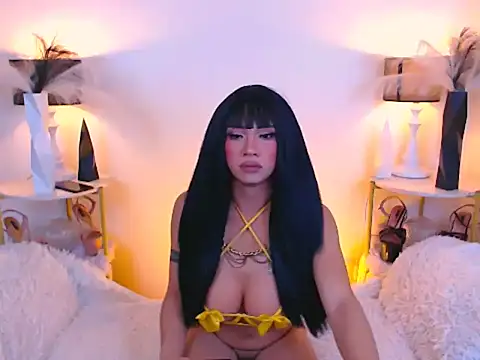 Snapshot of Alluring_Carmela chatting on February 7, 2026, 6:16 pm Alluring Carmela online show from February 7, 2026, 6:16 pm