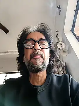 malhotra21 online show from November 21, 2025, 9:30 am