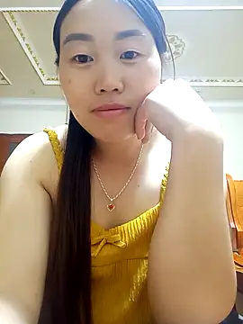 Snapshot of siki-00 chatting on October 15, 2025, 1:52 pm siki-00 online show from October 15, 2025, 1:52 pm