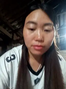 Snapshot of siki-00 chatting on October 10, 2025, 11:44 am siki-00 online show from October 10, 2025, 11:44 am