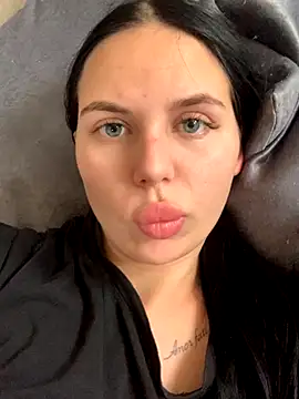 ksenia123 online show from October 17, 2025, 8:50 am