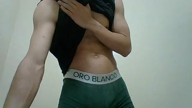 Osamabigdick7 online show from May 9, 2026, 10:35 pm