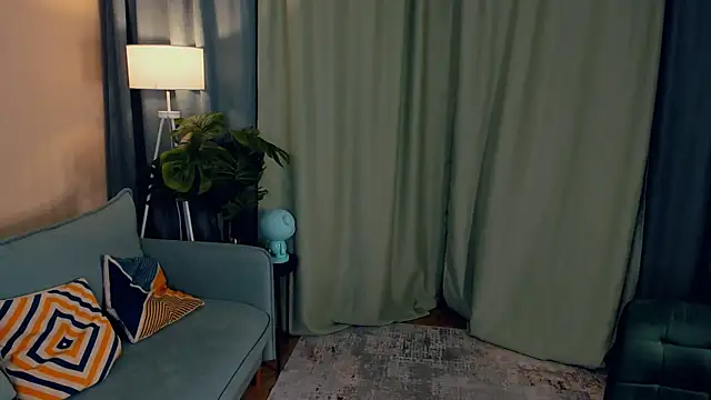 Snapshot of LaritaYoseph chatting on October 30, 2025, 4:15 pm LaritaYoseph online show from October 30, 2025, 4:15 pm