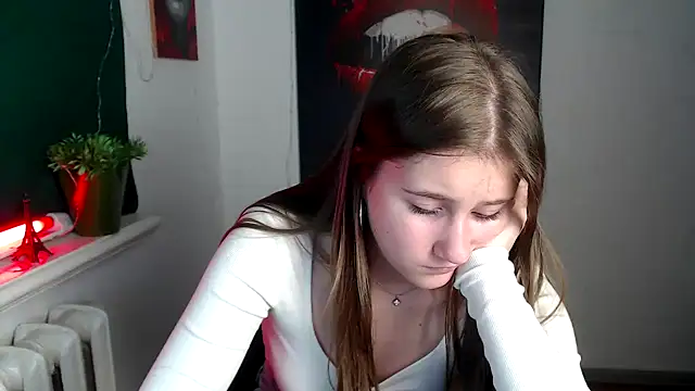 Milka kamila online show from November 29, 2025, 3:12 pm