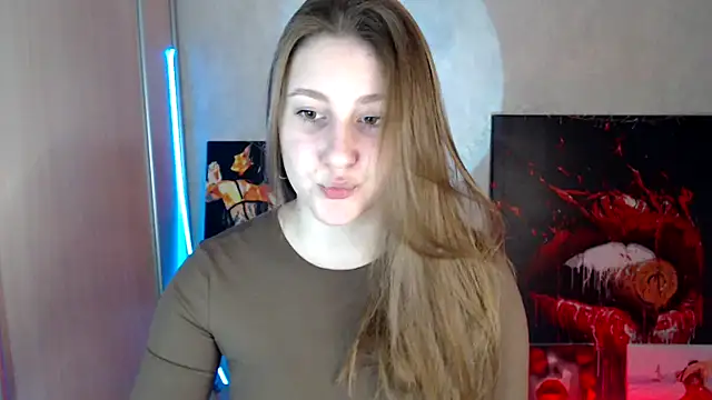 Snapshot of Milka_kamila chatting on April 30, 2026, 12:12 pm Milka kamila online show from April 30, 2026, 12:12 pm