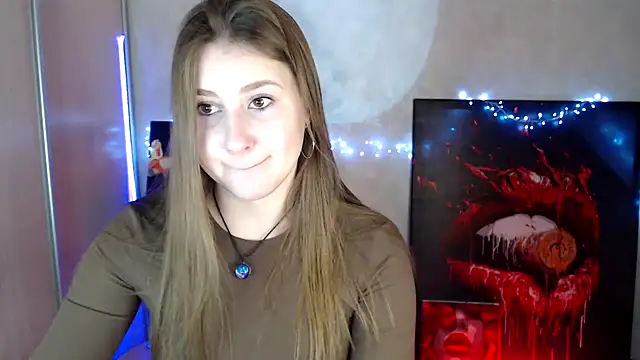 Snapshot of Milka_kamila chatting on April 19, 2026, 12:28 pm Milka kamila online show from April 19, 2026, 12:28 pm