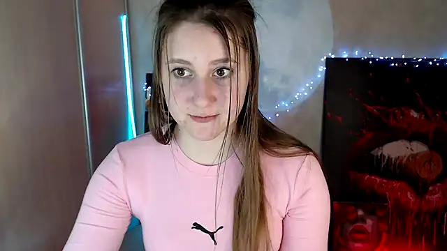 Snapshot of Milka_kamila chatting on April 29, 2026, 5:30 pm Milka kamila online show from April 29, 2026, 5:30 pm