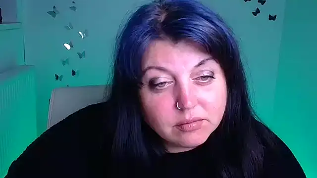 Amelia Kissu online show from September 15, 2025, 5:08 am