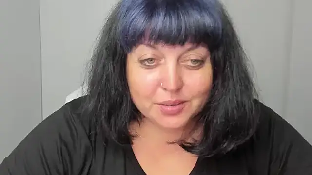 Amelia Kissu online show from September 17, 2025, 11:23 am