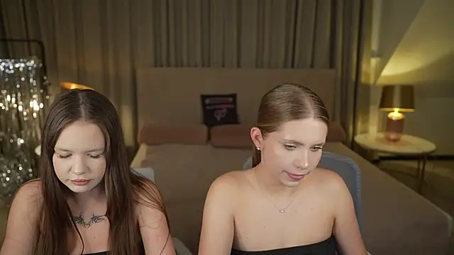 Snapshot of Tiana_Princesss chatting on November 19, 2025, 7:25 pm Tiana Princesss online show from November 19, 2025, 7:25 pm