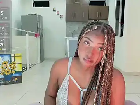 Snapshot of SophiaBloss chatting on June 24, 2026, 12:42 am SophiaBloss online show from June 24, 2026, 12:42 am