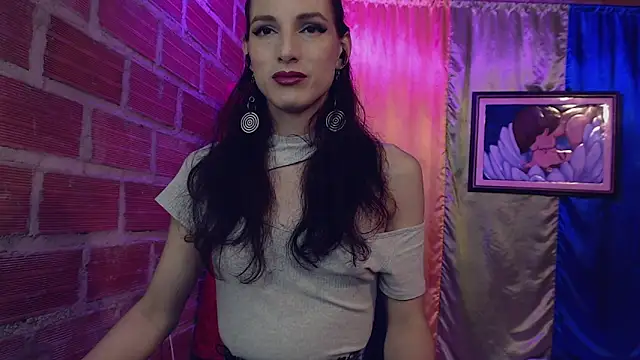 Snapshot of Moira-Hot chatting on November 3, 2025, 7:06 pm Moira-Hot online show from November 3, 2025, 7:06 pm