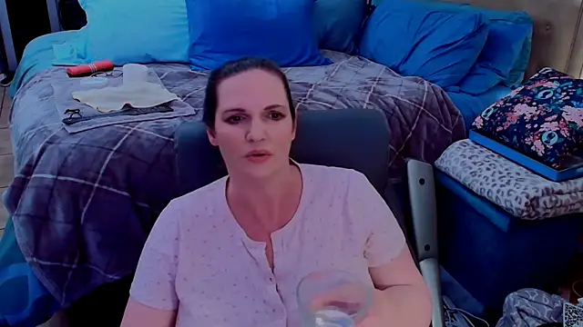 ninajaymes online show from June 11, 2026, 3:14 am