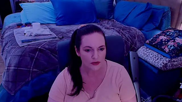 ninajaymes online show from May 7, 2026, 10:24 pm