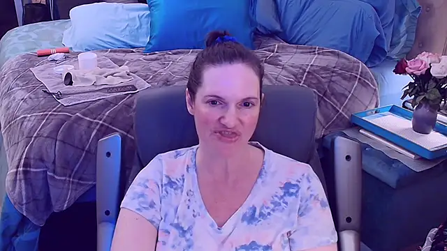 Snapshot of ninajaymes chatting on February 5, 2025, 5:09 am ninajaymes online show from February 5, 2025, 5:09 am