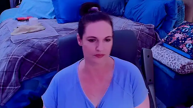 Snapshot of ninajaymes chatting on July 21, 2026, 10:44 pm ninajaymes online show from July 21, 2026, 10:44 pm