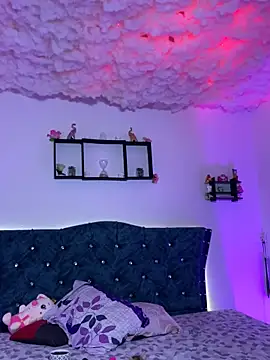 Daisys Fun online show from October 8, 2025, 9:44 am
