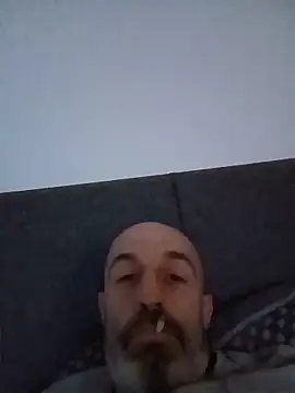 Snapshot of Winter86mark chatting on June 4, 2026, 7:40 pm Winter86mark online show from June 4, 2026, 7:40 pm