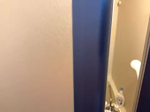 Nakadashi-kun online show from October 15, 2025, 2:03 pm