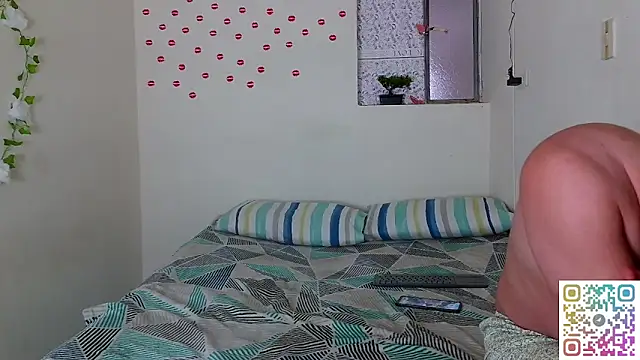 Snapshot of MilaFyre chatting on February 16, 2026, 9:13 pm MilaFyre online show from February 16, 2026, 9:13 pm