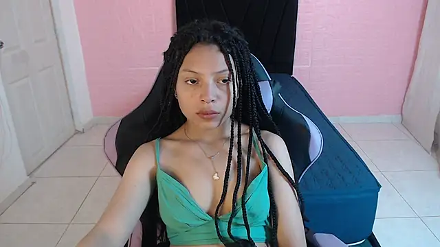 EIVIY1609 online show from December 1, 2025, 1:56 pm