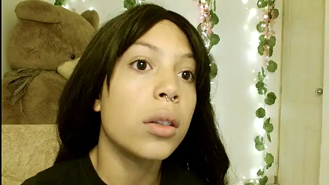 EIVIY1609 online show from October 13, 2025, 1:45 pm