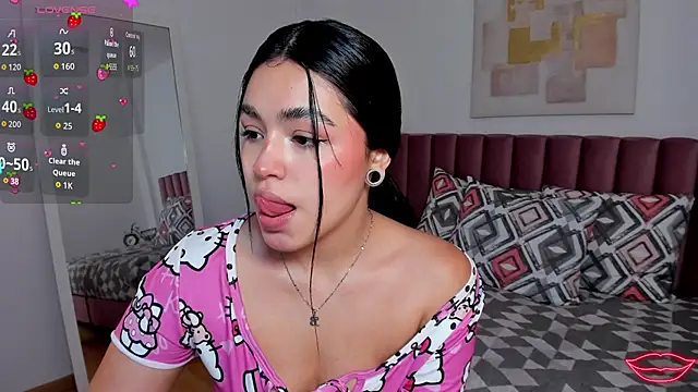 Snapshot of AvaScott_ chatting on November 13, 2025, 5:17 pm AvaScott online show from November 13, 2025, 5:17 pm