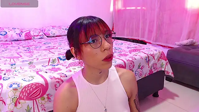 Snapshot of ocxxi_0524 chatting on October 24, 2025, 2:49 pm ocxxi 0524 online show from October 24, 2025, 2:49 pm