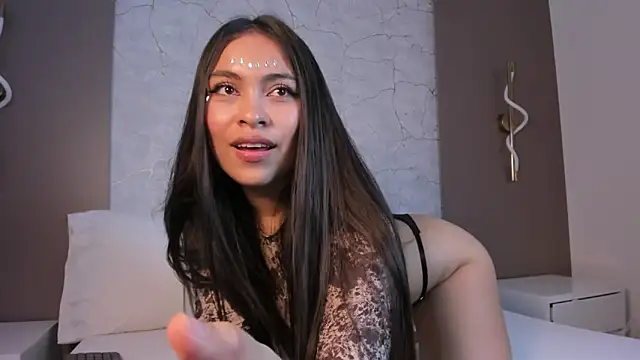 Snapshot of allie_bruce chatting on October 31, 2025, 8:27 pm allie bruce online show from October 31, 2025, 8:27 pm