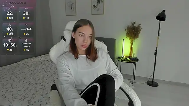 Snapshot of LovelyKaya chatting on October 19, 2025, 3:26 pm LovelyKaya online show from October 19, 2025, 3:26 pm