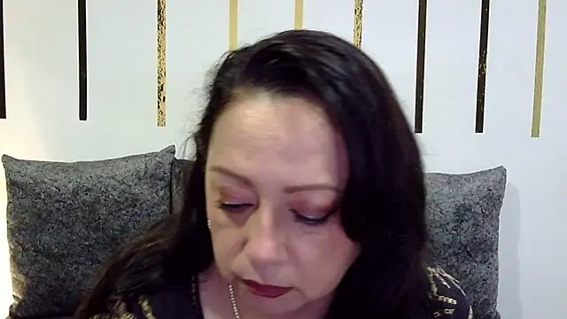 sam sweetdd online show from September 10, 2025, 8:52 pm
