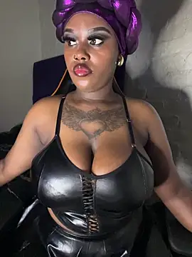 QUEEN NOBUHLE 777 online show from November 21, 2025, 1:04 am