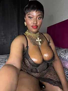 Snapshot of QUEEN_NOBUHLE_777 chatting on April 11, 2026, 10:57 pm QUEEN NOBUHLE 777 online show from April 11, 2026, 10:57 pm
