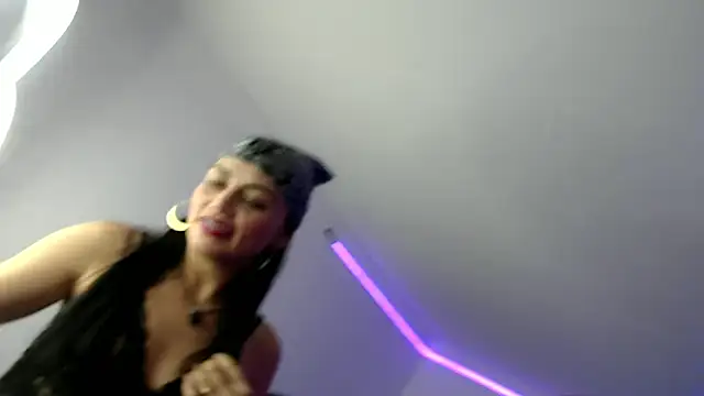 Ariana 2050 online show from October 3, 2025, 6:20 pm