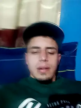 Snapshot of 1C2AM22 chatting on October 17, 2025, 3:43 am 1C2AM22 online show from October 17, 2025, 3:43 am