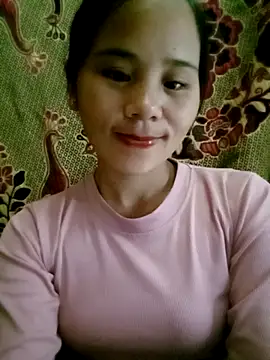 Snapshot of Suni2345 chatting on October 4, 2025, 1:40 am Suni2345 online show from October 4, 2025, 1:40 am