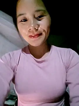 Snapshot of Suni2345 chatting on October 3, 2025, 12:50 pm Suni2345 online show from October 3, 2025, 12:50 pm