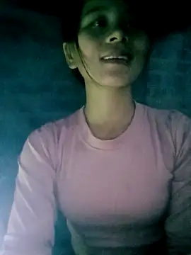 Snapshot of Suni2345 chatting on September 23, 2025, 2:02 pm Suni2345 online show from September 23, 2025, 2:02 pm