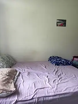 Snapshot of cat9269 chatting on December 17, 2025, 12:32 pm cat9269 online show from December 17, 2025, 12:32 pm