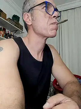 Snapshot of JoeCatnip chatting on September 20, 2025, 2:27 am JoeCatnip online show from September 20, 2025, 2:27 am