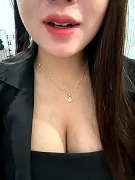 Snapshot of Behoaxinh chatting on October 22, 2025, 2:44 am Behoaxinh online show from October 22, 2025, 2:44 am