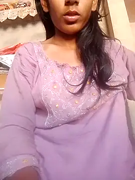 Riya patola online show from September 25, 2025, 3:45 am