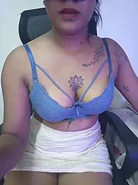 Snapshot of ApzzY__ chatting on May 22, 2026, 8:23 am ApzzY online show from May 22, 2026, 8:23 am