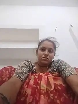 Snapshot of Sonam_shinde chatting on June 11, 2026, 8:39 pm Sonam shinde online show from June 11, 2026, 8:39 pm